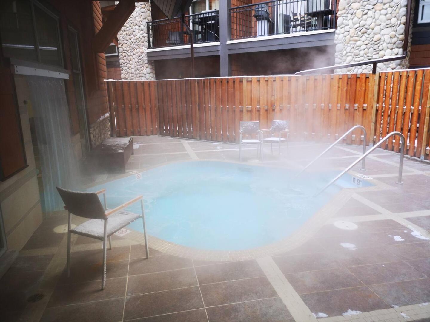 Sweet Condo Canmore Gr：） Ngoại thất bức ảnh